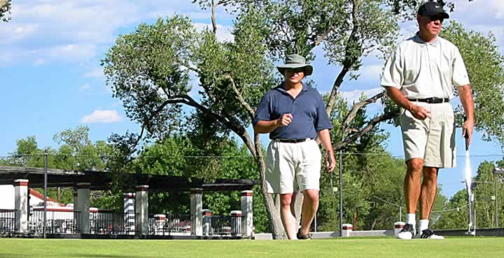 Hotels, Resorts & Golf Clubs